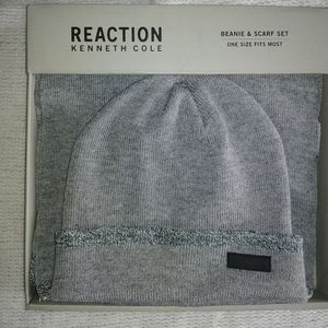 Mens Scarf and Hat Set